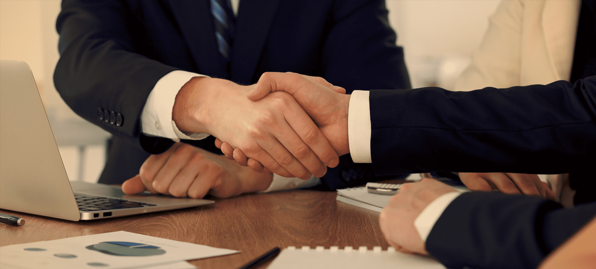 A MELHOR DEFESA É A QUE PRIORIZA OS INTERESSES DO CLIENTE